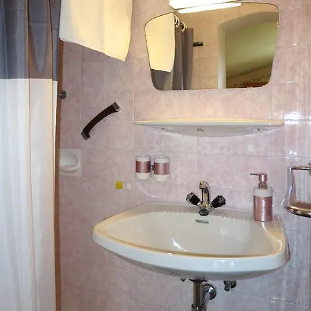 Semesterbostad Ferienhaus Gartner 245w Neukirchen am Großvenediger